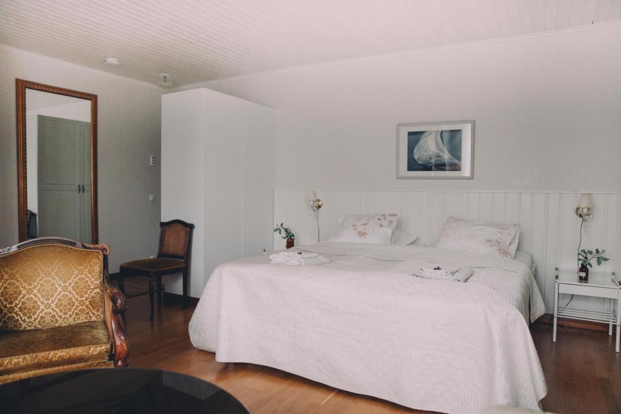 Vaeaeksyn Apteekinmajoitus Bagian luar foto